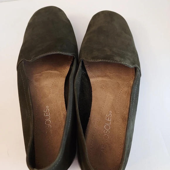 Aerosoles Women's Army Slip-On Loafer Green Nubuck in Size 6.5 - Picture 5 of 9